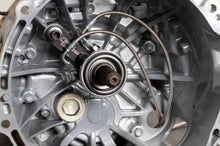Load image into Gallery viewer, Clutch Masters N16078-H FITS: 05-11 Toyota Tacoma 4.0L Internal Hydraulic Release Bearing Release Bearings