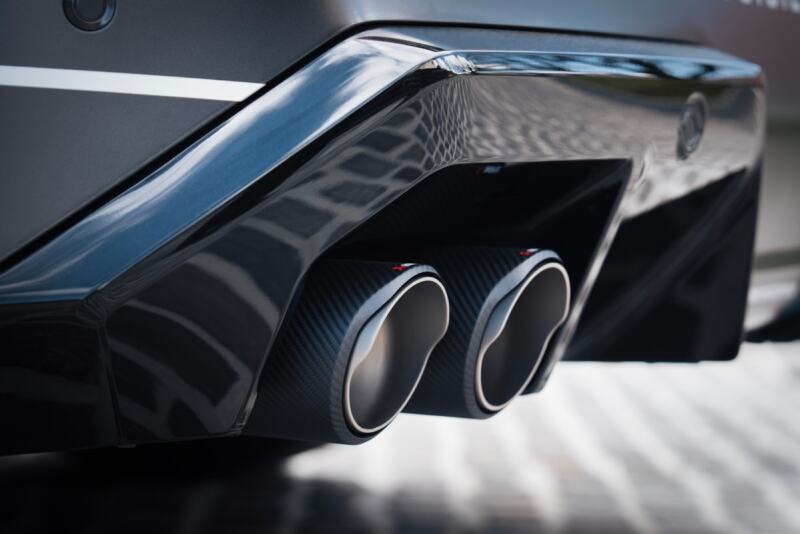 Akrapovic TP-CT/78 FITS: 2024+ BMW M5 (G90,G99) Round Carbon Fiber Tail Pipe Set Tips