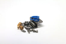 Load image into Gallery viewer, Fuelab 14502 FITS: Bracket &amp; Hardware Kit for 515xx/525xx Series Regulators Brackets