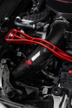 Load image into Gallery viewer, RENNELEMENT G90/G99 M5 BMW Dry Carbon Fiber Front Mount Intake