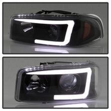 Load image into Gallery viewer, SPYDER 5084521 FITS: GMC Sierra 1500/2500/3500 99-06 V2 Projector Headlights DRL Black PRO-YD-CDE00V2-LB-BK Headlights