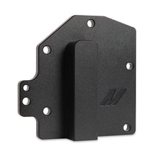 Load image into Gallery viewer, Mishimoto MMOC-MUS8-15TBK FITS: Oil Coolers FITS: 2015+ Ford Mustang GT Thermostatic Oil Cooler Kit Black Oil Coolers