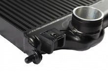 Load image into Gallery viewer, CSF 7107 FITS: 99-03 Ford Super Duty 7.3L Turbo Diesel Charge-Air-Cooler Intercoolers