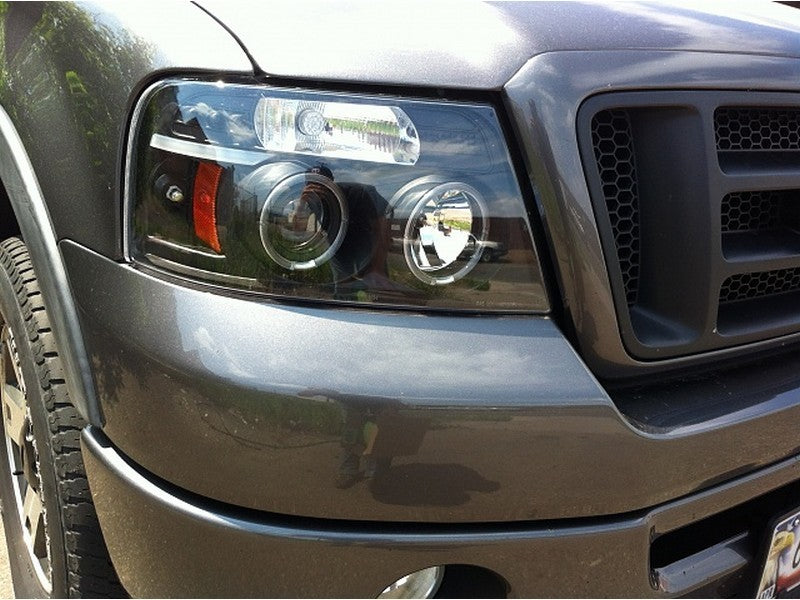SPYDER 5010209 FITS: Ford F150 04-08 Projector Headlights Version 2 LED Halo LED Blk PRO-YD-FF15004-HL-G2-BK Headlights