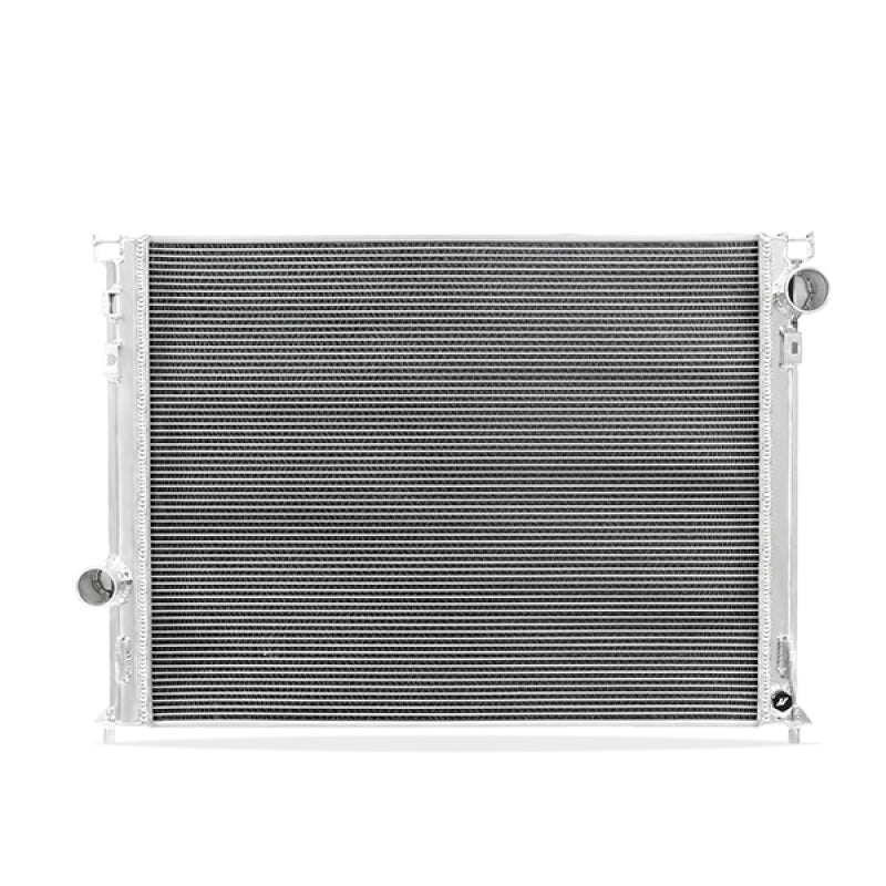 Mishimoto MMRAD-SRT-15 FITS: Radiators FITS: 2008-2016 Dodge Challenger R/T SRT8 Hellcat Performance Aluminum Radiator Radiators