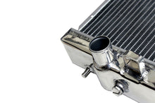 Load image into Gallery viewer, CSF 3329 FITS: 03-06 Nissan 350Z Radiator Radiators