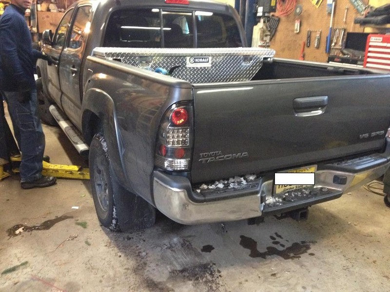SPYDER 5007919 FITS: Toyota Tacoma 05-15 LED Tail Lights Black ALT-YD-TT05-LED-BK Tail Lights
