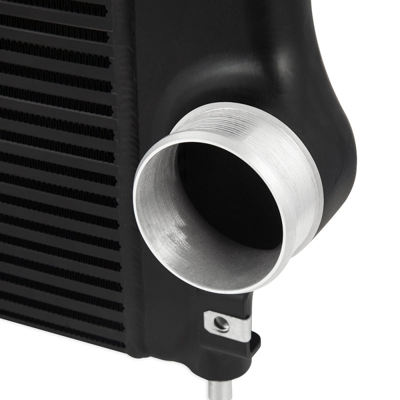 Mishimoto MMINT-DMAX-17BK FITS: Intercoolers FITS: 17-19 GM 6.6L L5P Duramax Intercooler Black Intercoolers