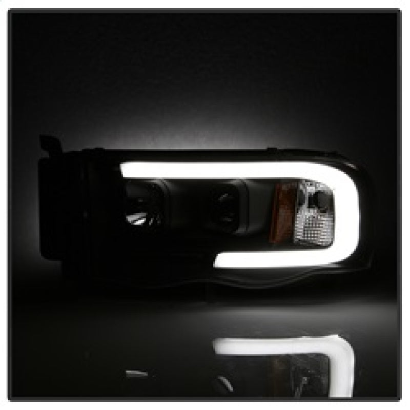 SPYDER 5084606 FITS: 02-05 Dodge Ram 1500 Light Bar Projector Headlights Black (PRO-YD-DR02V2-LB-BK) Headlights