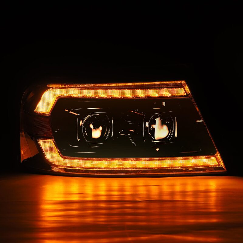 AlphaRex 880133 FITS: 04-08 Ford F150 Chrome LUXX Series Projector headlights Headlights