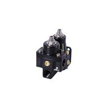 Load image into Gallery viewer, Aeromotive 13220 FITS: EFI to Carburetor Fuel Pressure Regulator Fuel Pressure Regulators