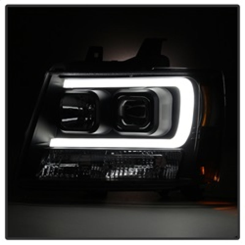 SPYDER 5082565 FITS: 07-14 Chevy Suburban/1500/2500/Tahoe V2 Projector Headlights Blk PRO-YD-CSUB07V2-DRL-BK Headlights