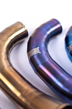 Load image into Gallery viewer, RENNELEMENT G90/G99 M5 BMW Titanium Front Mount Intake