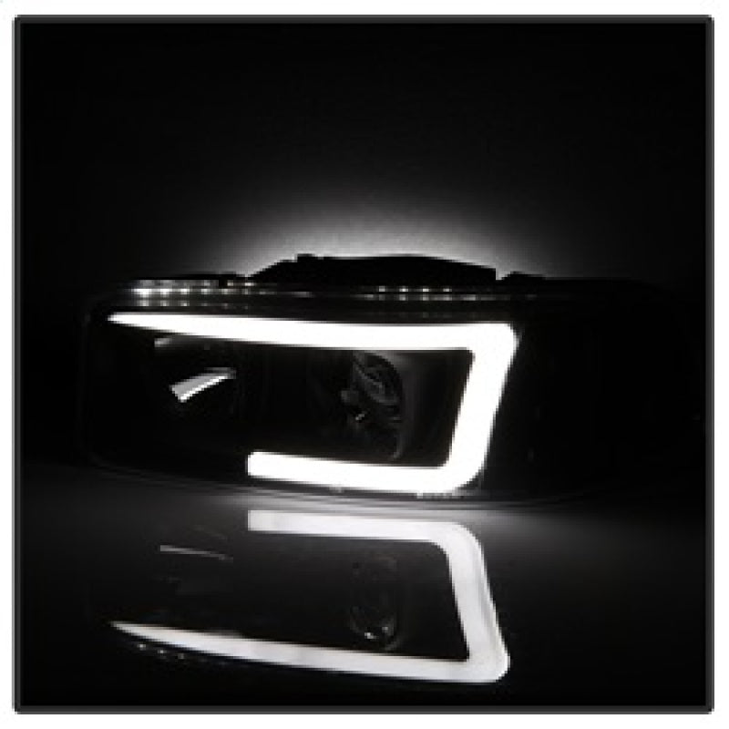SPYDER 5084521 FITS: GMC Sierra 1500/2500/3500 99-06 V2 Projector Headlights DRL Black PRO-YD-CDE00V2-LB-BK Headlights
