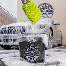 Load image into Gallery viewer, Chemical Guys ACC108 FITS: Heavy Duty Detailing Bucket Smoked Black (4.5 Gal) Wash Buckets