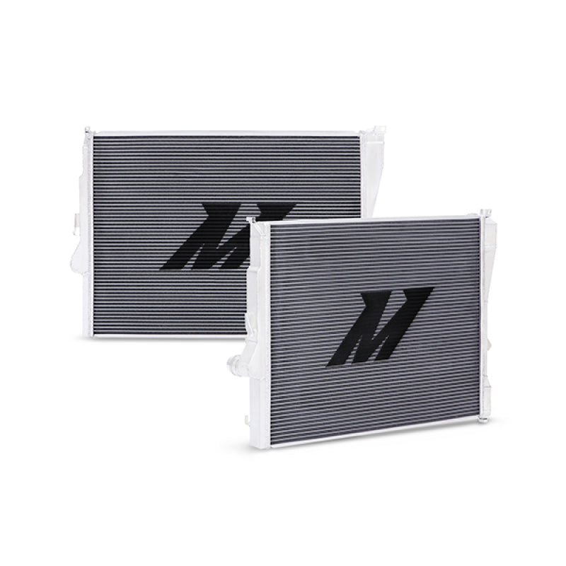 Mishimoto MMRAD-E46-323 FITS: Radiators FITS: 99-06 BMW 323i/323i/328i/330i Performance Aluminum Radiator Radiators