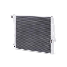 Load image into Gallery viewer, Mishimoto MMRAD-E46-323A FITS: 99-06 BMW 323i/323i/328i/330i w/ Auto Transmission Performance Aluminum Radiator Radiators