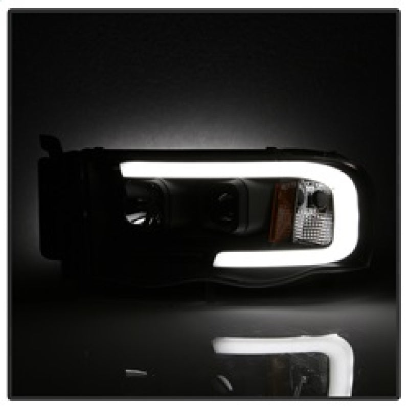 SPYDER 5084606 FITS: 02-05 Dodge Ram 1500 Light Bar Projector Headlights Black (PRO-YD-DR02V2-LB-BK) Headlights