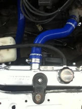 Load image into Gallery viewer, Mishimoto MMRAD-CIV-92 FITS: Radiators FITS: 92-00 Honda Civic / 93-97 Del Sol Manual Aluminum Radiator Radiators