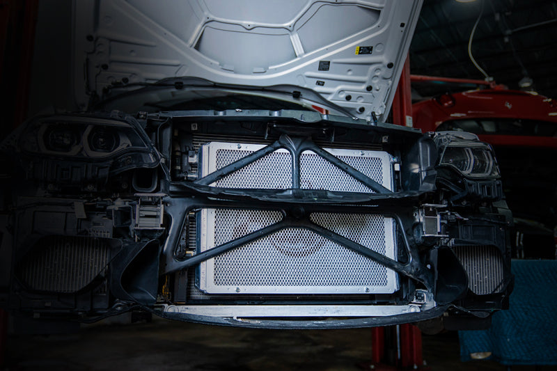 CSF 8075 FITS: 2014+ BMW M3/M4 (F8X) Front Mount Heat Exchanger w/Rock Guard Radiators