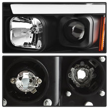 Load image into Gallery viewer, SPYDER 5084606 FITS: 02-05 Dodge Ram 1500 Light Bar Projector Headlights Black (PRO-YD-DR02V2-LB-BK) Headlights