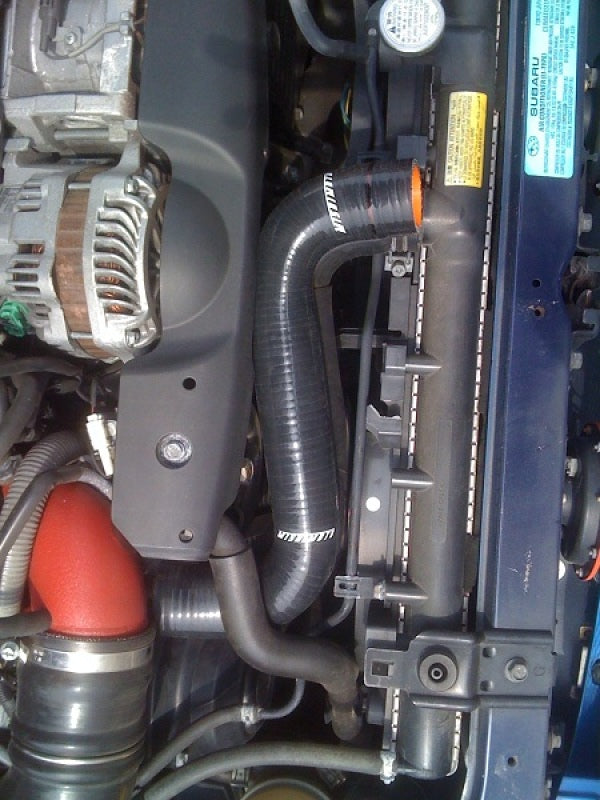 Mishimoto MMHOSE-WRX-01BL FITS: Hoses FITS: 01-07 Subaru WRX / WRX STI Blue Silicone Hose Kit Hoses
