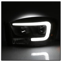 Load image into Gallery viewer, SPYDER 5085306 FITS: Dodge Ram 1500 06-08 V2 Projector Headlights Light Bar DRL Black (PRO-YD-DR06V2-LB-BK) Headlights