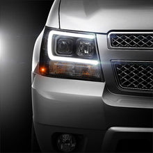 Load image into Gallery viewer, SPYDER 5082565 FITS: 07-14 Chevy Suburban/1500/2500/Tahoe V2 Projector Headlights Blk PRO-YD-CSUB07V2-DRL-BK Headlights