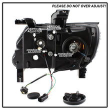 Load image into Gallery viewer, SPYDER 5085283 FITS: 15-17 Chevy Colorado Projector Headlights Light Bar LED Black (PRO-YD-CCO15-LBDRL-BK) Headlights