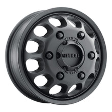 Load image into Gallery viewer, Method Wheels MR901655925117 FITS:Method MR901 FRONT 16x5.5 +117mm Offset 6x205 161.04mm CB Matte Black Wheel Wheels Cast