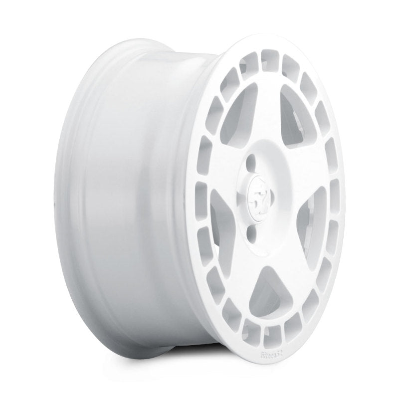 fifteen52 TURRW-77548+42 - Turbomac 17x7.5 4x108 42mm ET 63.4mm Center Bore Rally White Wheel