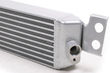 Load image into Gallery viewer, CSF 8025 - 07-13 BMW M3 (E9X) Race-Spec Oil Cooler