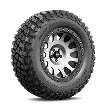 Load image into Gallery viewer, BFGoodrich Mud-Terrain T/A KM3 32X10.00R15 NHS