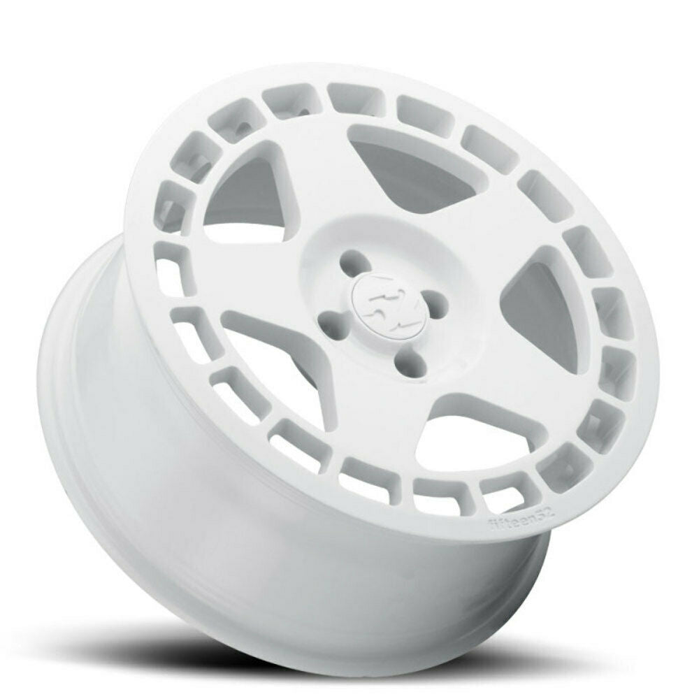 fifteen52 TURRW-77548+42 - Turbomac 17x7.5 4x108 42mm ET 63.4mm Center Bore Rally White Wheel